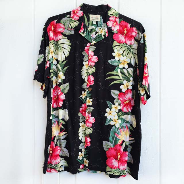 Hawaiian Kapa Quilt - Men's Aloha Shirt in Various Colors (select) main image 0