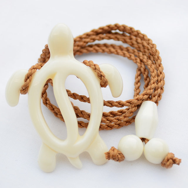 Hawaiian Jewelry Bone Necklace [Honu]