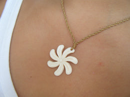 Hawaiian Jewelry Bone Necklace [Tiare]