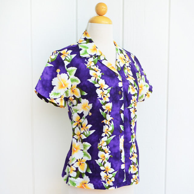 Hawaiian Ladies Aloha Shirt Fit [White Hibiscus Panel]