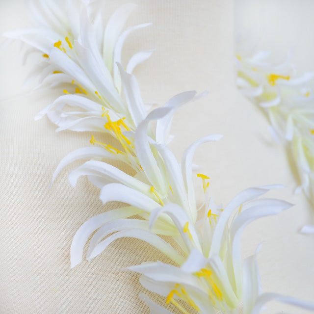Hawaiian Hula Supplies Flower Lei [New Spider Lily]