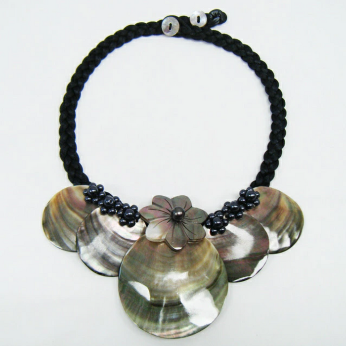 Hawaiian Hula Supplies Shell Necklace [Round &amp; Tiare]
