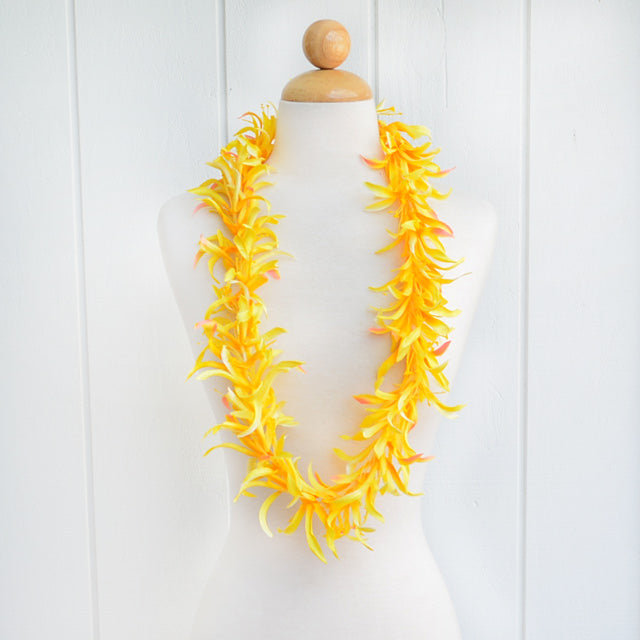 Hawaiian Hula Supplies Flower Lei [Spider Lily]